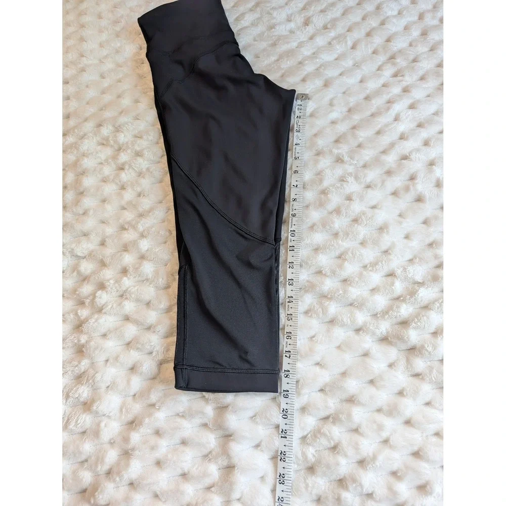 Lululemon Black Crop Leggings High Rise‎ Mesh Panels Athletic Size 6